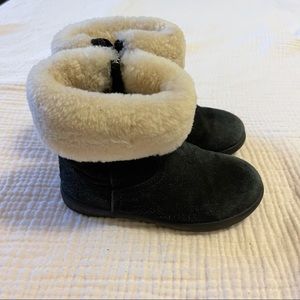 UGG girl winter boots black size 9